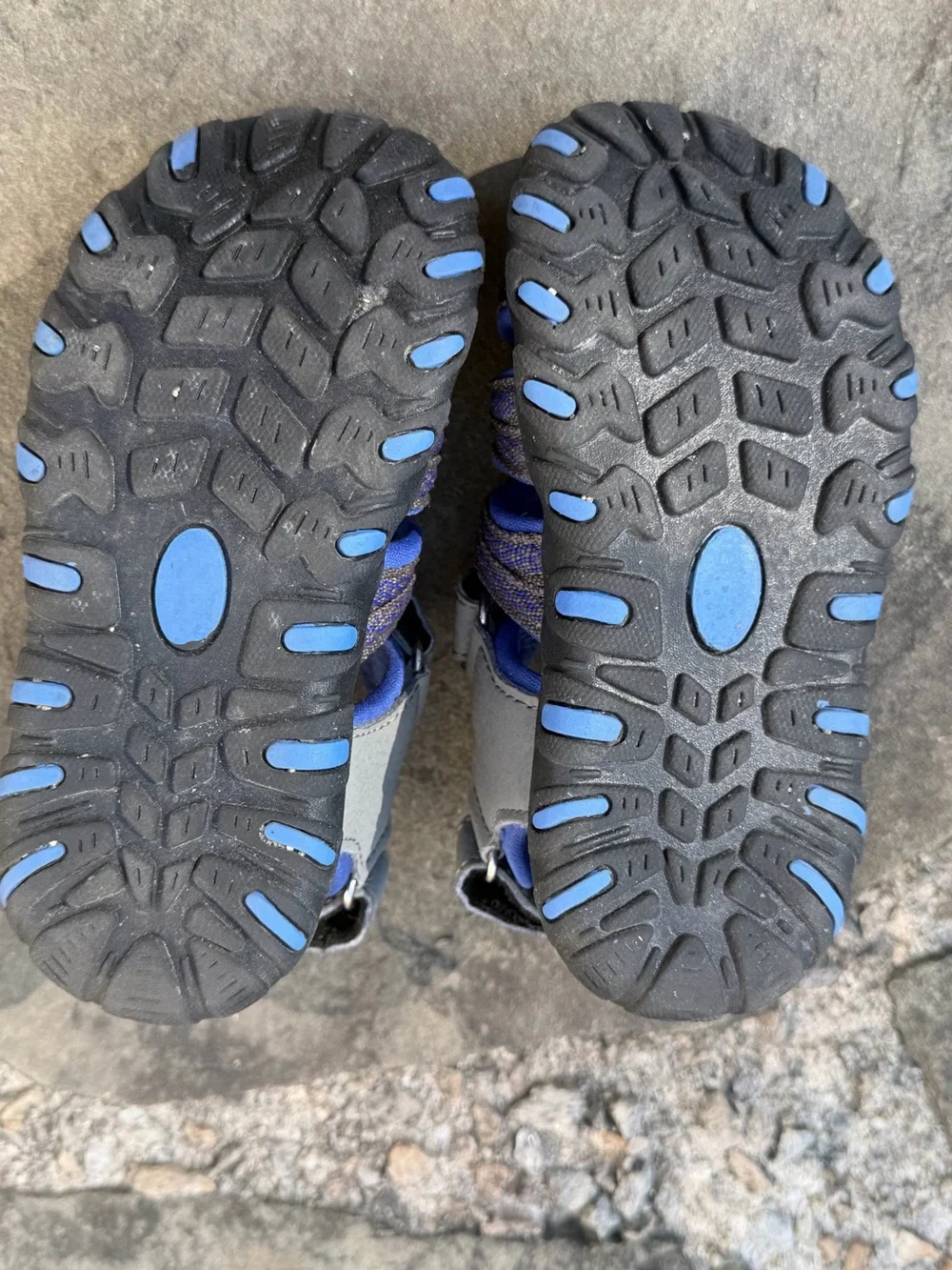 Dream Pairs Blue and Gray Kids Closed-Toe Sandals